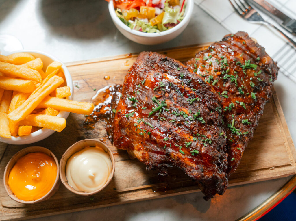 spareribs bij Buurten in Oost