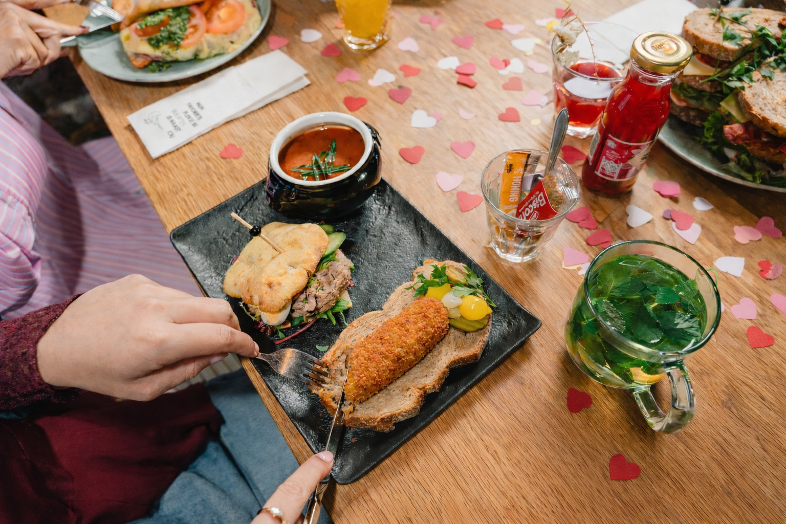 Moederdag lunch arrangement Buurten